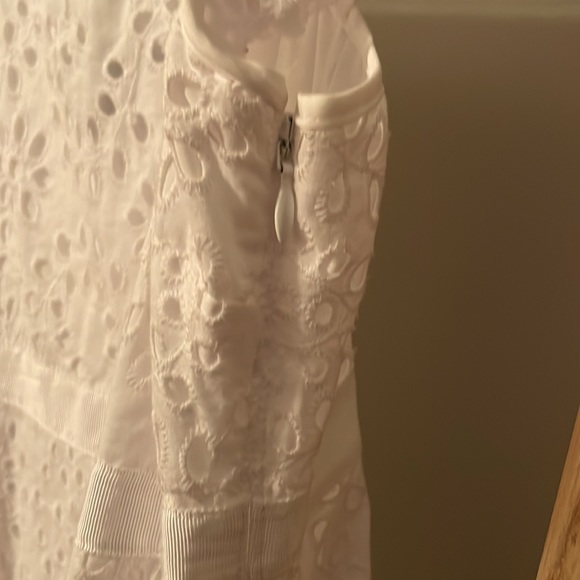 White eyelet dress - Picture 4 of 4